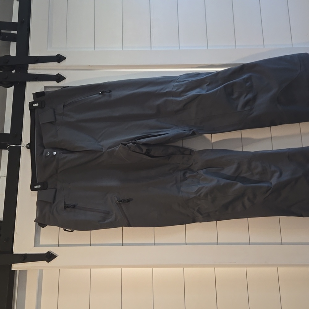 Under Armour New Ski Pants